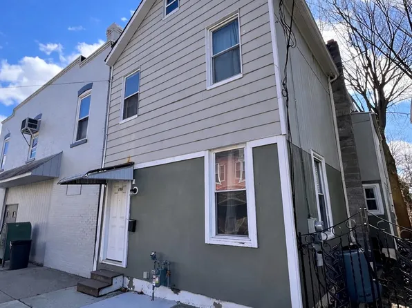 196 Chambers St, Phillipsburg, NJ 08865