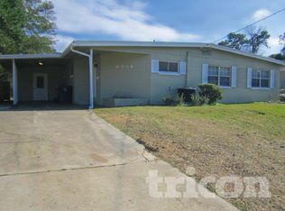 6904 Holiday Rd N, Jacksonville, FL 32216