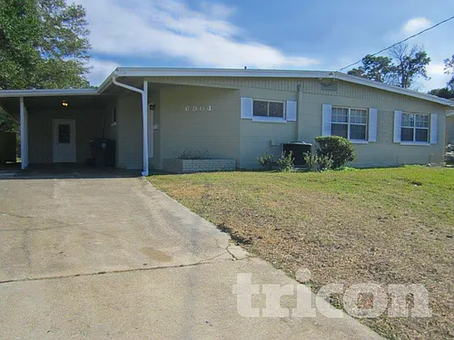6904 Holiday Rd N Photo 1