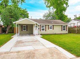504 Burke Rd, Pasadena, TX 77506