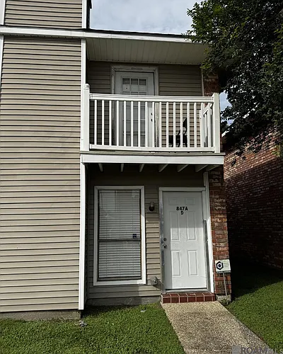 847 E Boyd Dr #D Photo 1 847 E Boyd Dr #D Photo 1