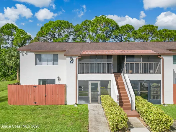 700 Ridge Club Dr #33, Melbourne, FL 32934