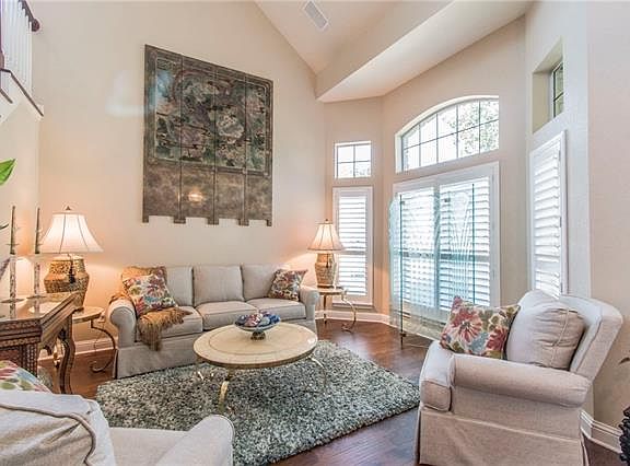 2nd image of 5000 Mission Oaks Blvd Unit 58