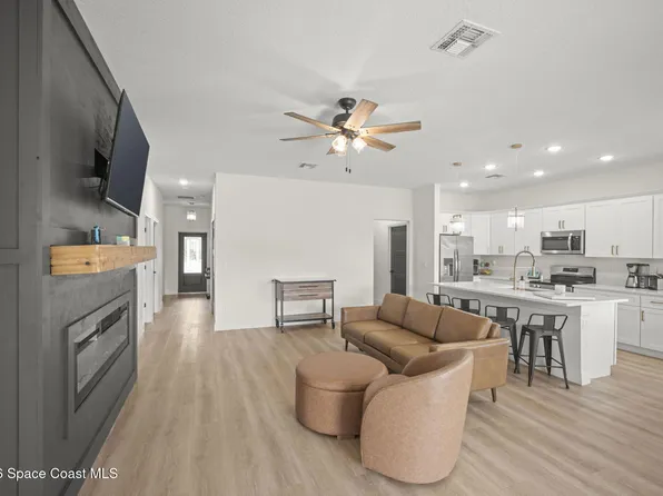 8336 100th Ave, Vero Beach, FL 32967