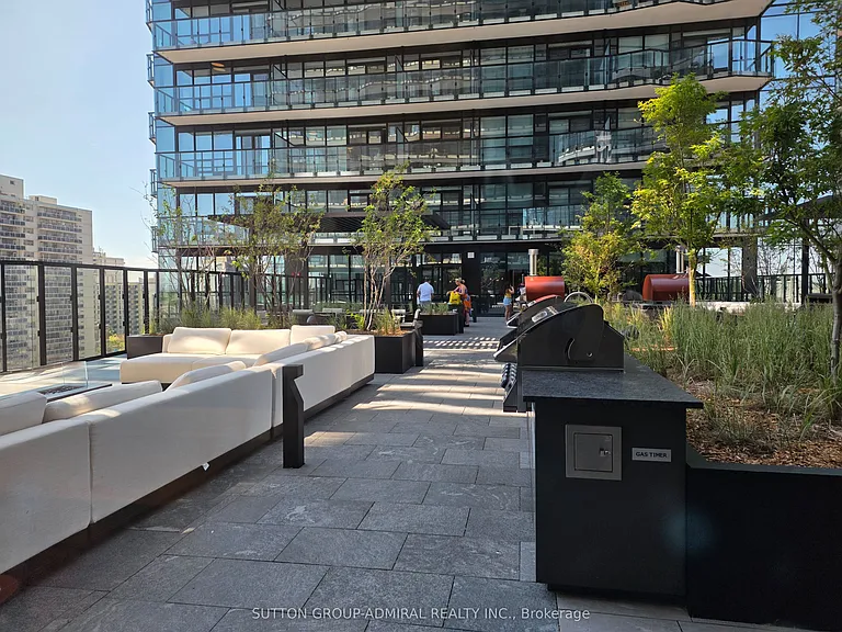 110 Broadway Ave #1413 — Photo 39