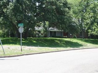 4000 Meadowbrook St, Waco, TX 76710