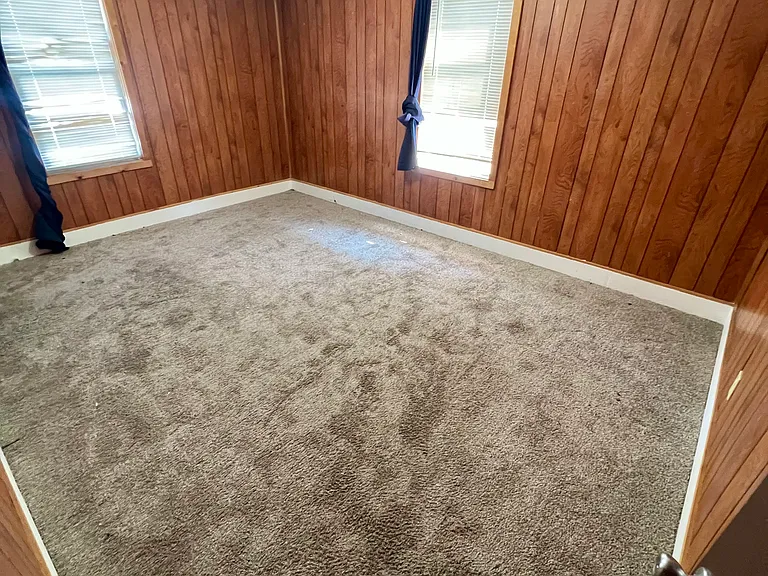 39 Aiken Ave #5 — Photo 5