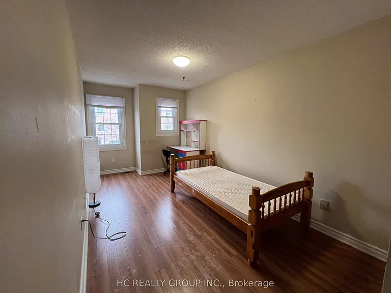 1570 Richmond St #27 — Photo 7