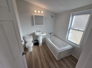 105 W 24th St APT 1, Chester, PA 19013