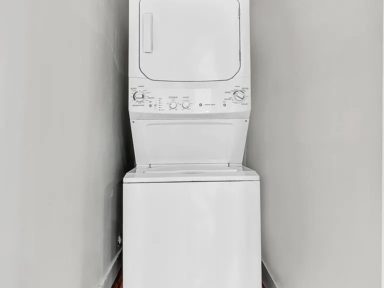 Washer/Dryer