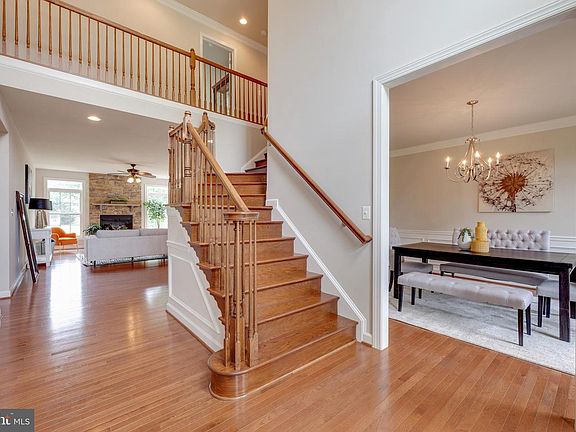 4th image of 6015 Kathmoor Dr