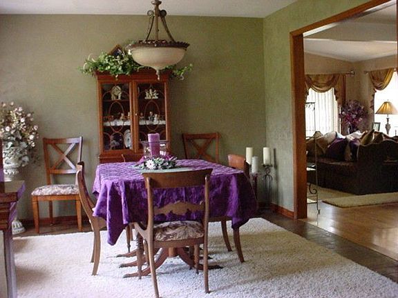 Formal Dining/Living Rm.