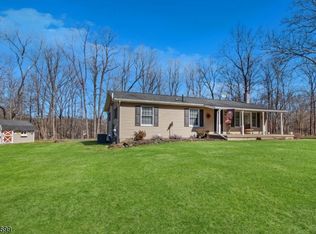 4 Cedar Lake Rd, Blairstown, NJ 07825