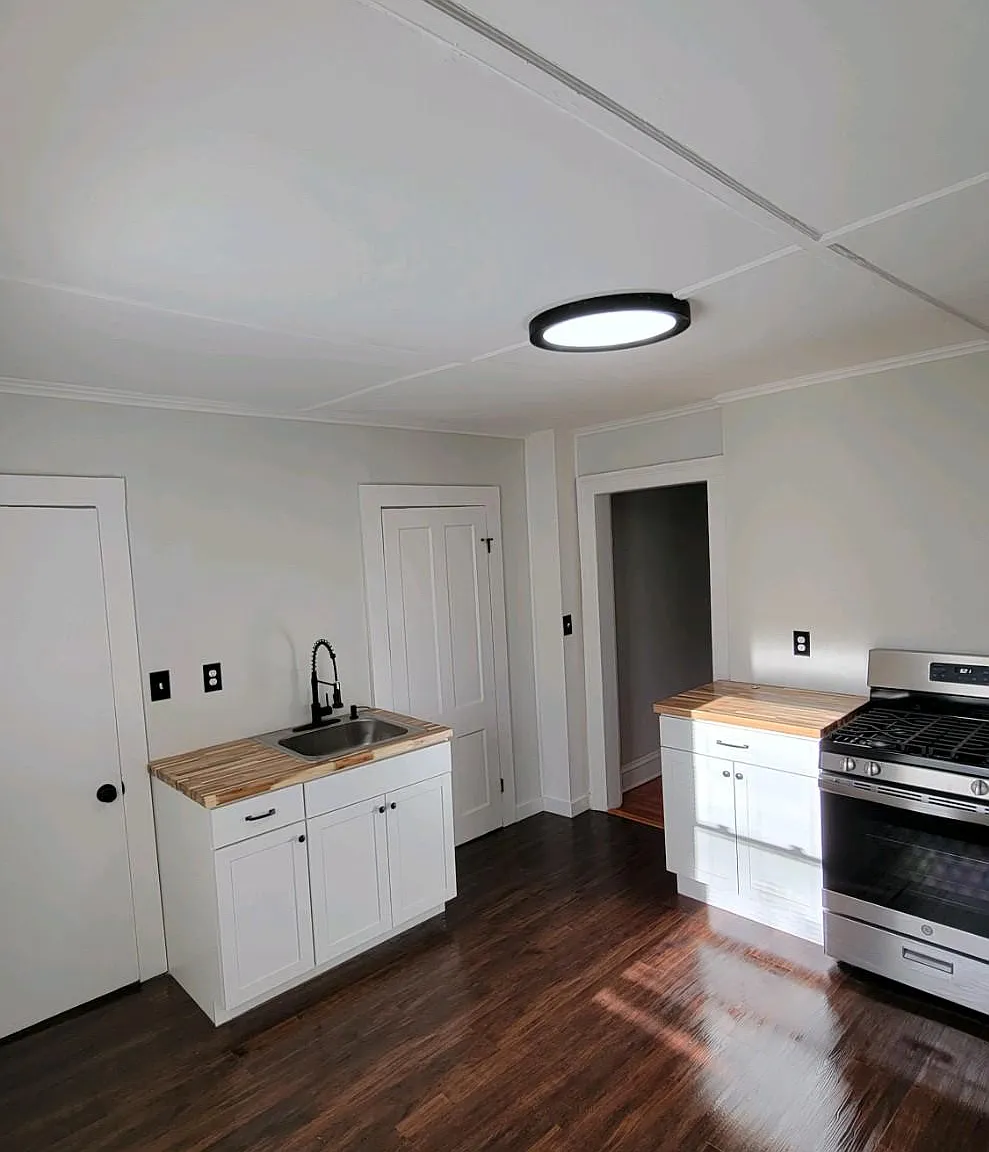15 Balding Ave — Photo 4