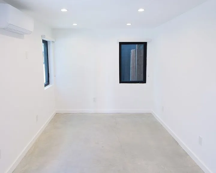 1837 Euclid St — Photo 12