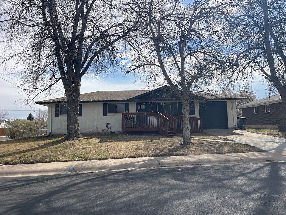 1st image of 1004 Heather Dr