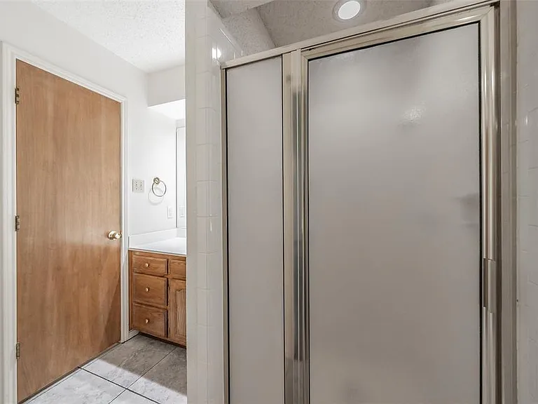 PRIMARY BATHROOM SHOWER