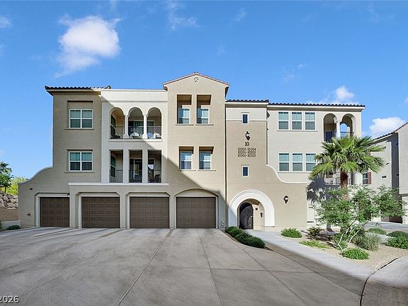 2nd image of 2555 Hampton Rd Unit 10304