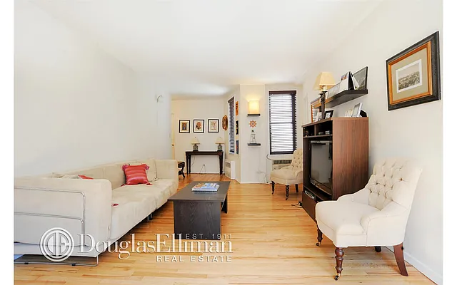 Rented by Douglas Elliman | media 2