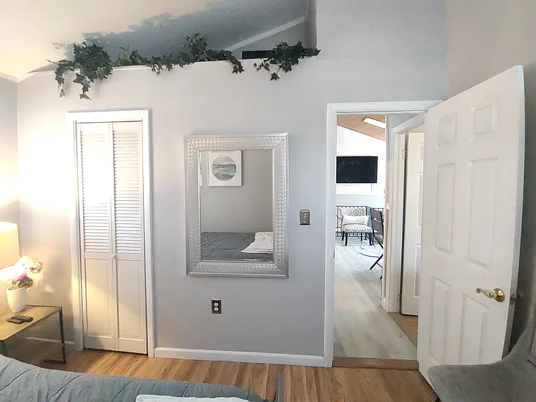 73 E Shore Dr — Photo 17
