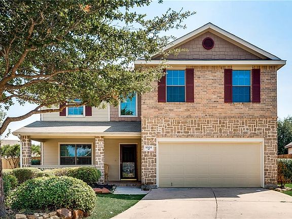 3rd image of 8008 Plateau Dr
