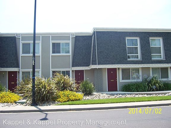 2nd image of 290 Beelard Dr APT 9