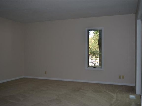 5th image of 17424 Parkwood