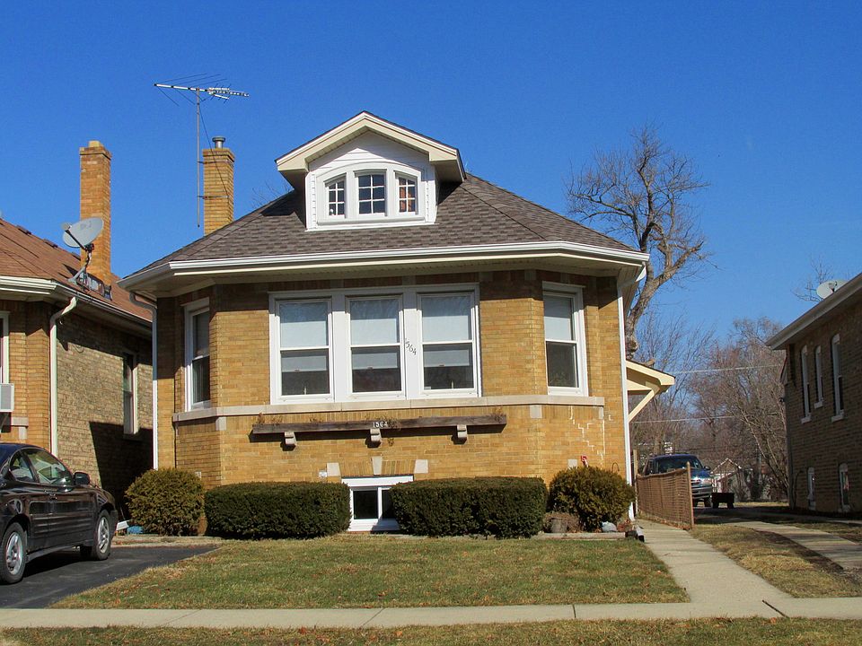 1st image of 1564 E Forest Ave