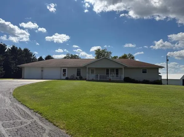 12818 County Road 10, Caledonia, MN 55921
