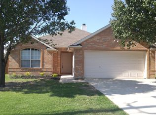 334 Marshall Creek Rd, Roanoke, TX 76262