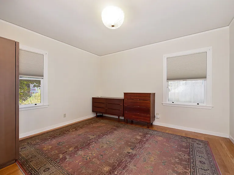 1250 Perkins Way — Photo 27