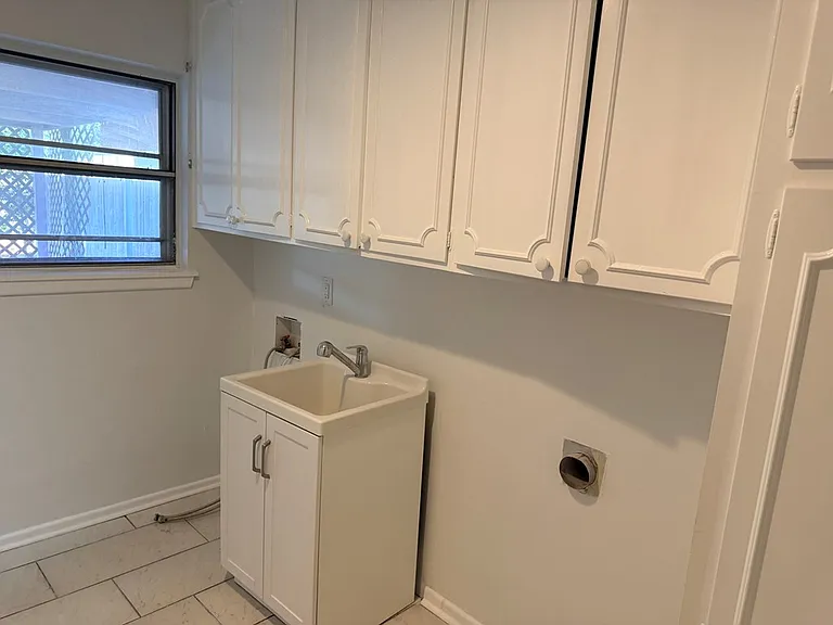 1215 Neely Ave — Photo 31