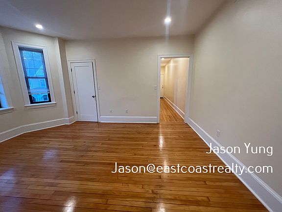 4th image of 21 Royce Rd #24-7