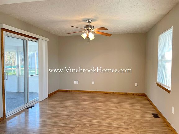 5th image of 213 W Boitnott Dr