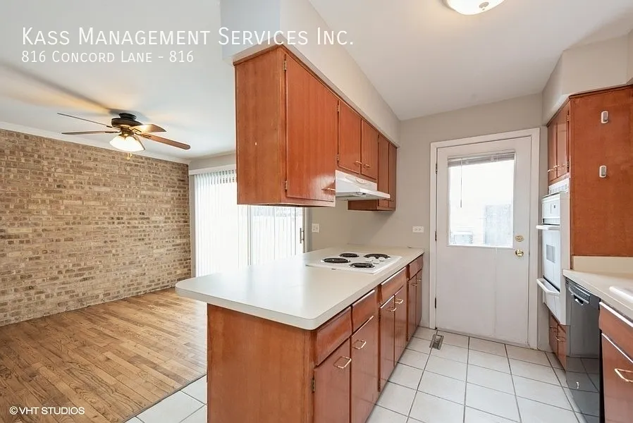 Floor plan 816