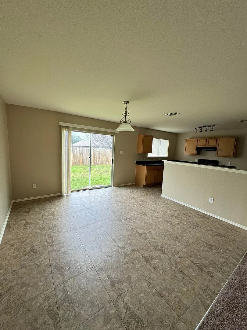 Great home in Heartland! — Photo 3
