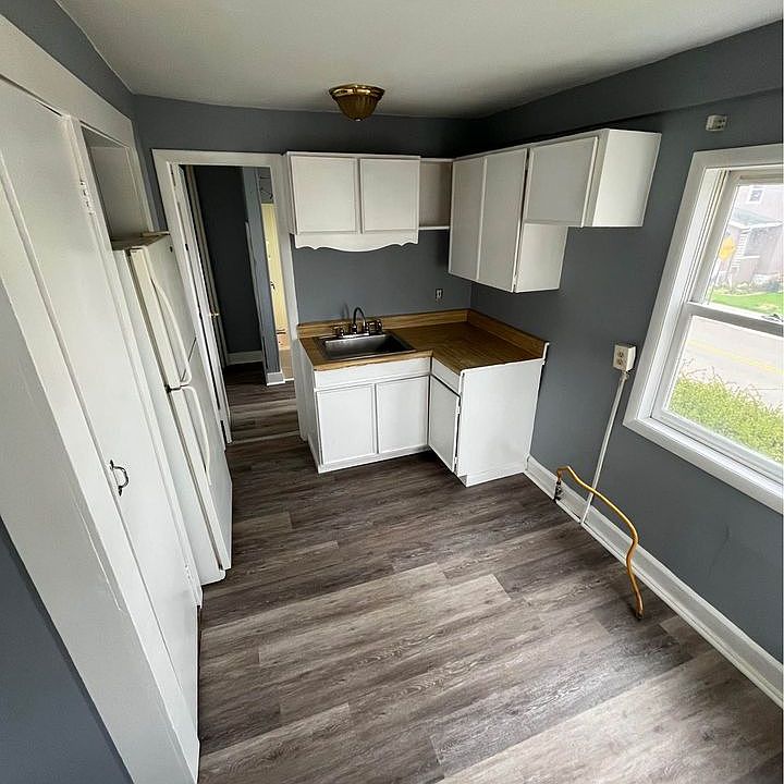 1st image of 303 Robble Ave #1F