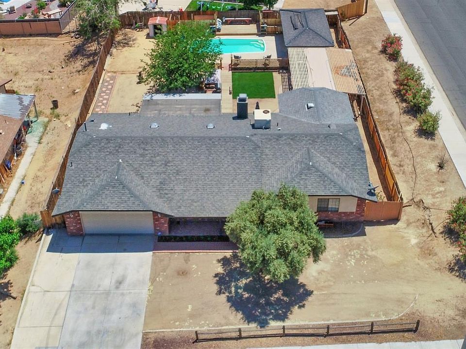 1st image of 16909 Lorene Dr