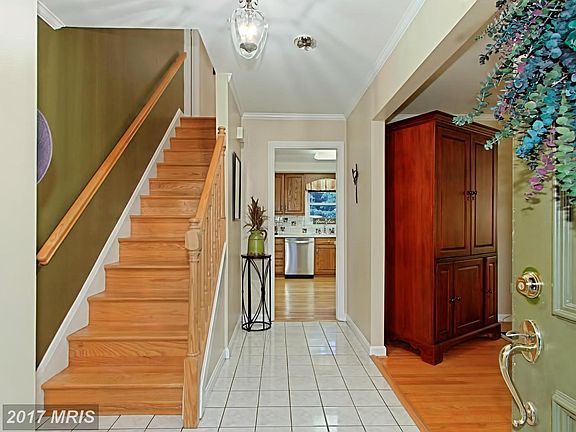 4th image of 4036 Doveville Ln