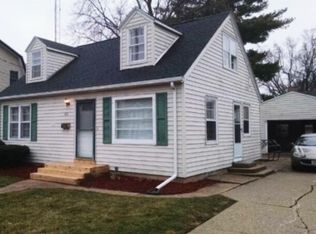 414 S Ringold St, Janesville, WI 53545