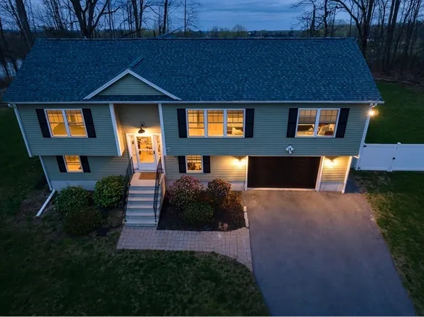 35 J Davis Rd, Charlton, MA 01507