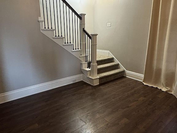 2nd image of 586 A St