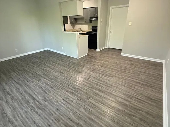 2021 Cambridge Dr #37, Lexington, KY 40504