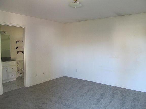 2nd image of 1357 Hester Ave