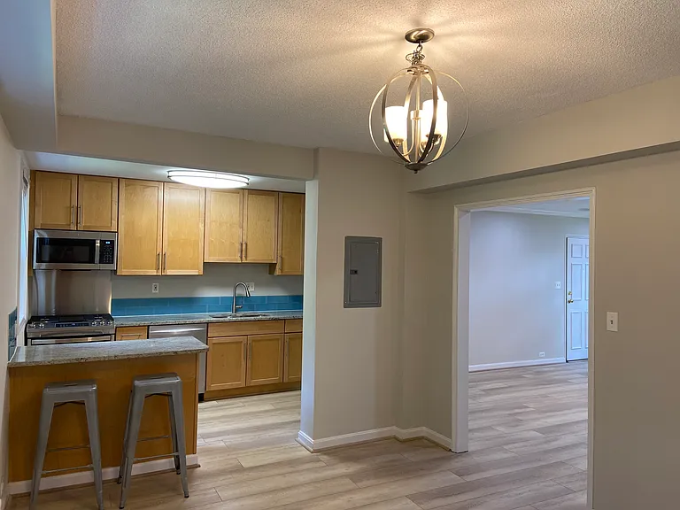 202 N Trenton St #1 — Photo 15