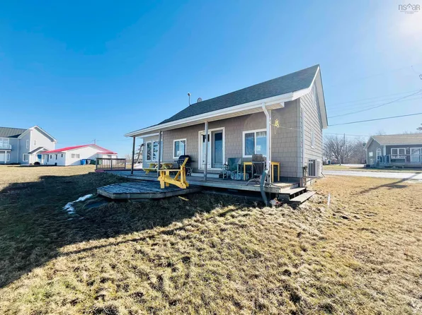 219 Norm Greene Trl, Cumberland, NS B0K 1K0