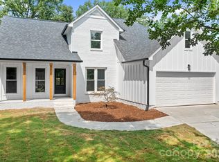 13121 Graymist Dr, Charlotte, NC 28215