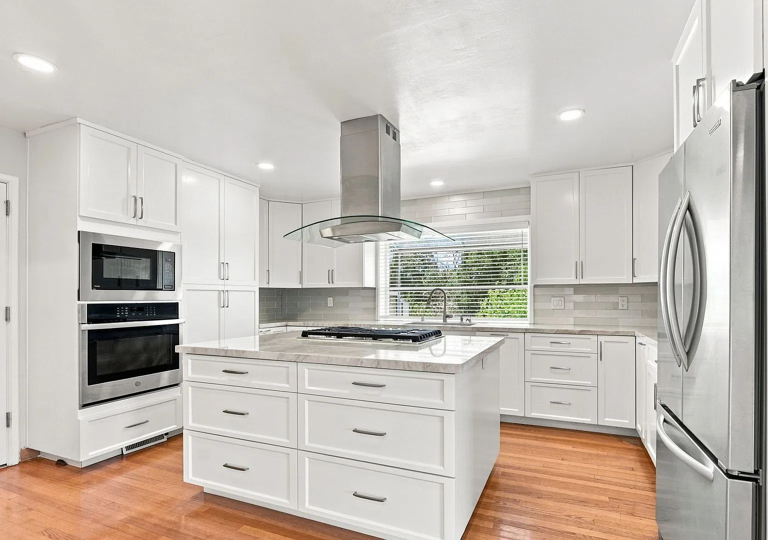 Available Now! One-of-a-Kind Hilltop Estate with Panoramic Almaden Valley Views — Photo 4