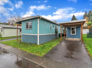 906 SW Alder St UNIT 4, Dundee, OR 97115