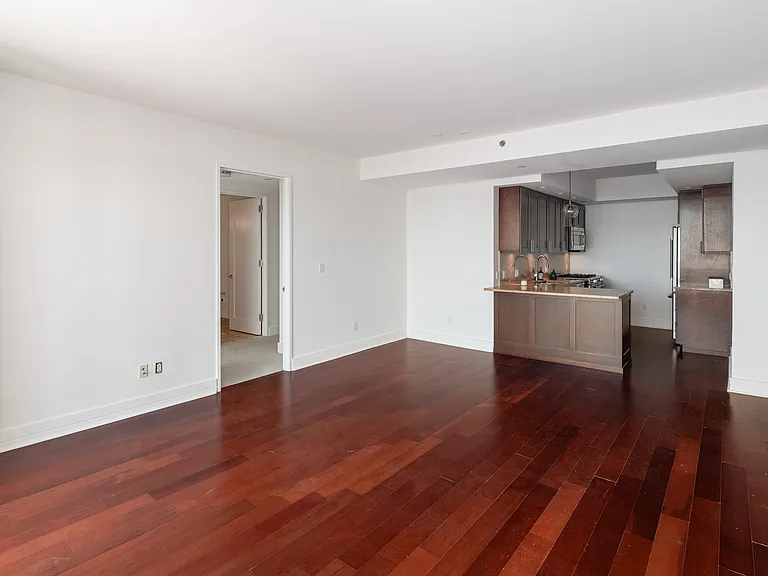 1 Broad St #27E — Photo 14